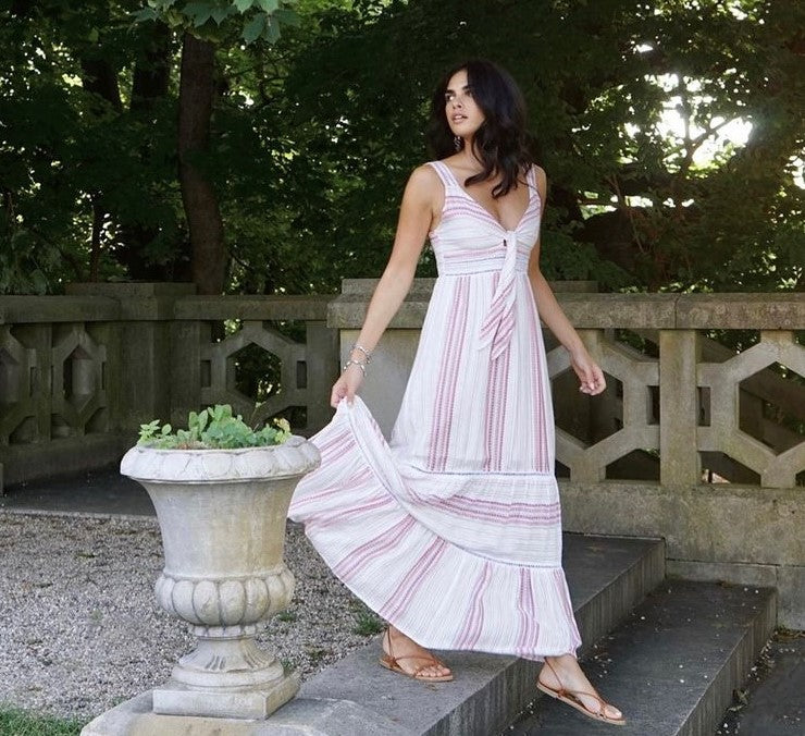 Be flirty, fun, classy and comfortable all at the same time ~ Get yourself a MAXI Ladies!