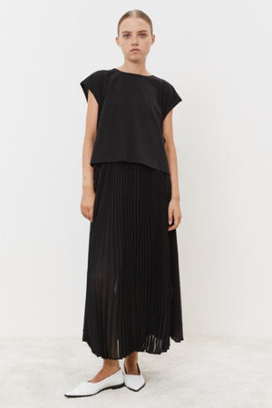 MEIMEIJ Dress with Pleated Skirt