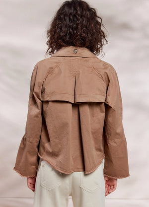 
            
                Load image into Gallery viewer, Summum Cropped Trench Coat
            
        
