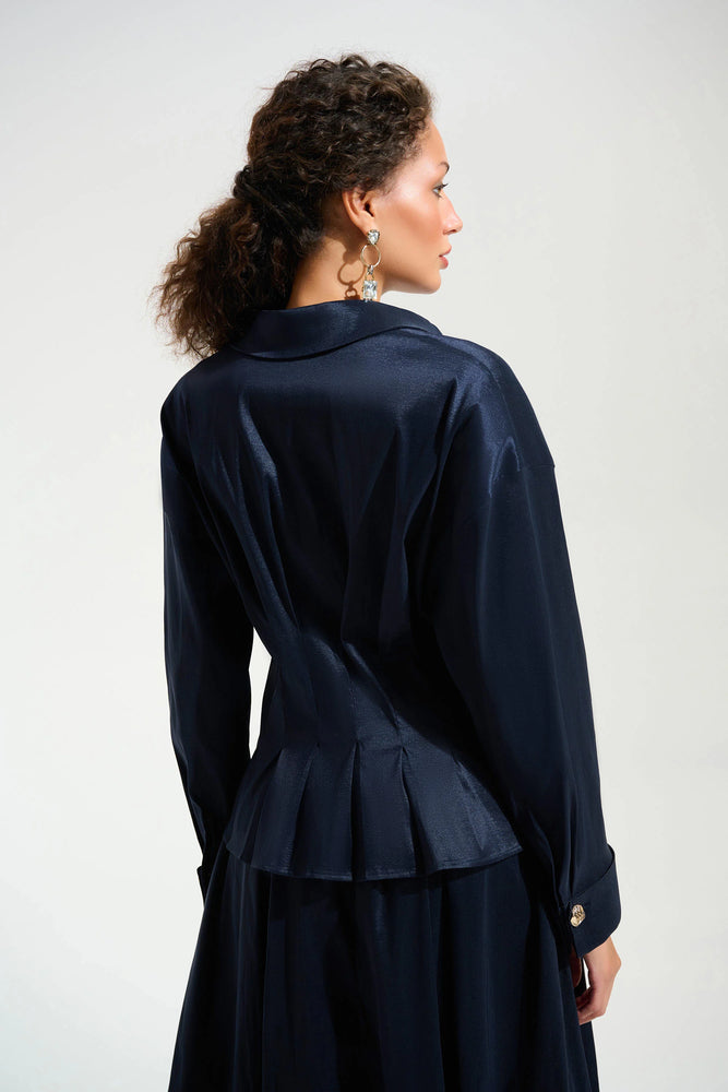 JOSPEH RIBKOFF Signature | Stretch Taffeta Fit And Flare Blouse With Chain Link Button Cuffs 261742
