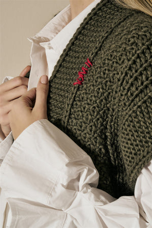 BYE Be Your Essence Open Sweater Vest