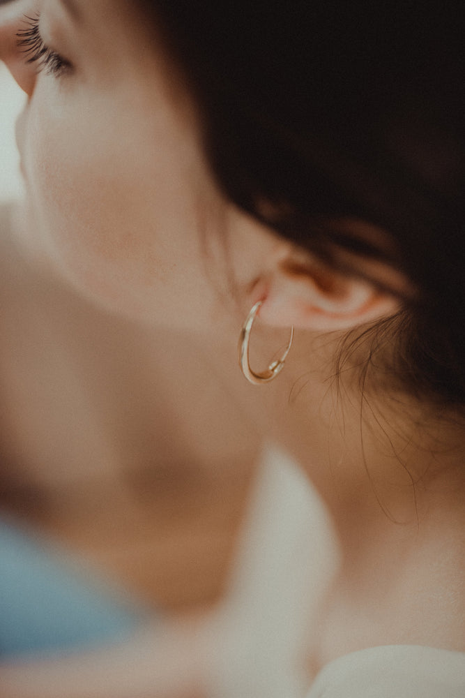 Uni Jewelry Baby Seya Hoops