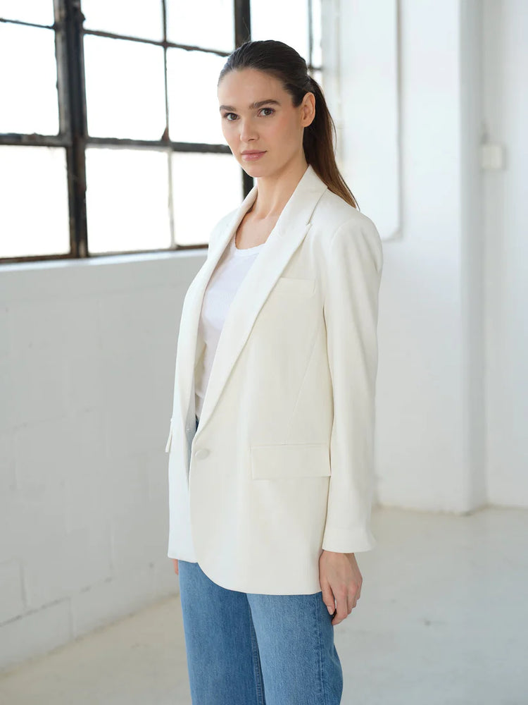 JL27 The Classic Blazer, Ivory