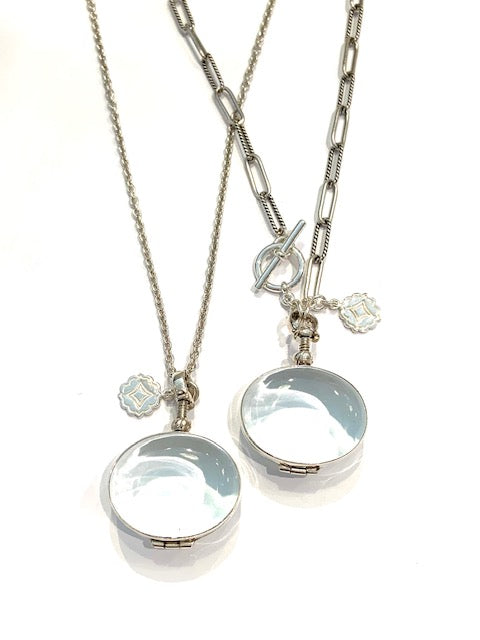 
            
                Load image into Gallery viewer, Brigitte Regula Oval Horizontal Locket, Available in 2 Lengths
            
        