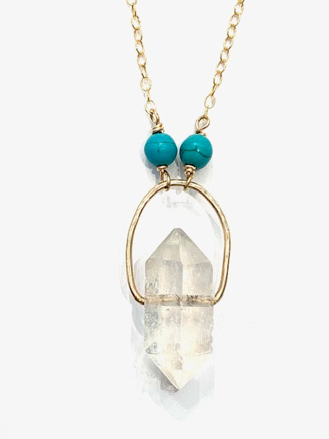 
            
                Load image into Gallery viewer, Sconset Flair Studio Harmony Quartz Crystal Necklace w/ Turquoise
            
        