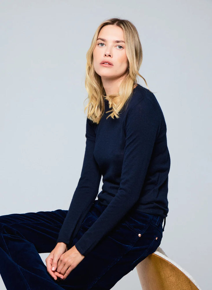Majestic Filatures Extrafine Double Layer Cashmere Long Sleeve Crewneck