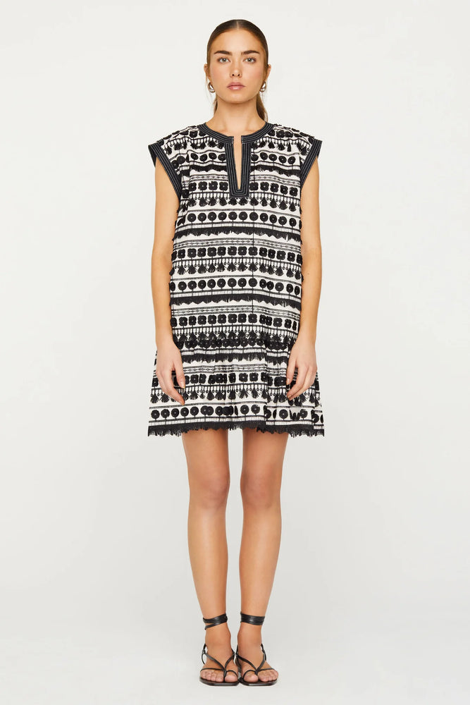
            
                Load image into Gallery viewer, Marie Oliver Herra Dress
            
        