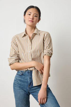 Lilla P Slim Fit Button Down Top