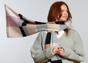 Echo Merino Wool Geo Jacquard Scarf