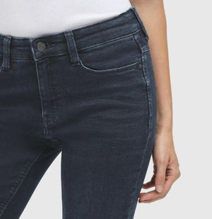 MAC Dream Boot Authentic Jeans