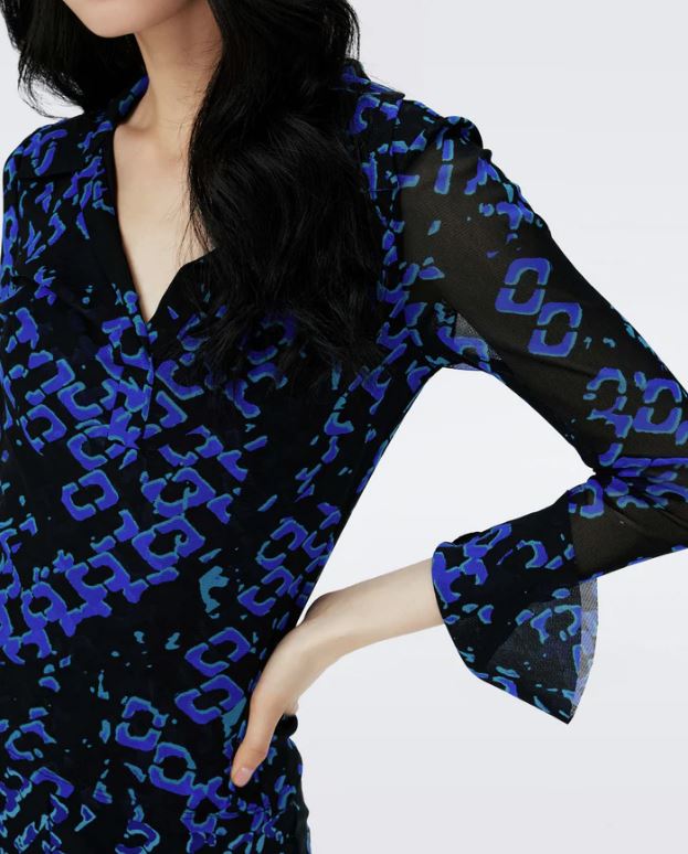 
            
                Load image into Gallery viewer, DVF Mackenzie Top
            
        