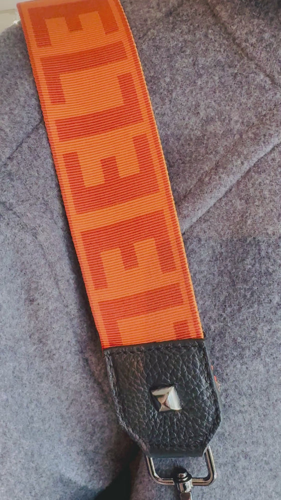 
            
                Load and play video in Gallery viewer, EL Handbags Doris Classic Woven Bag
            
        