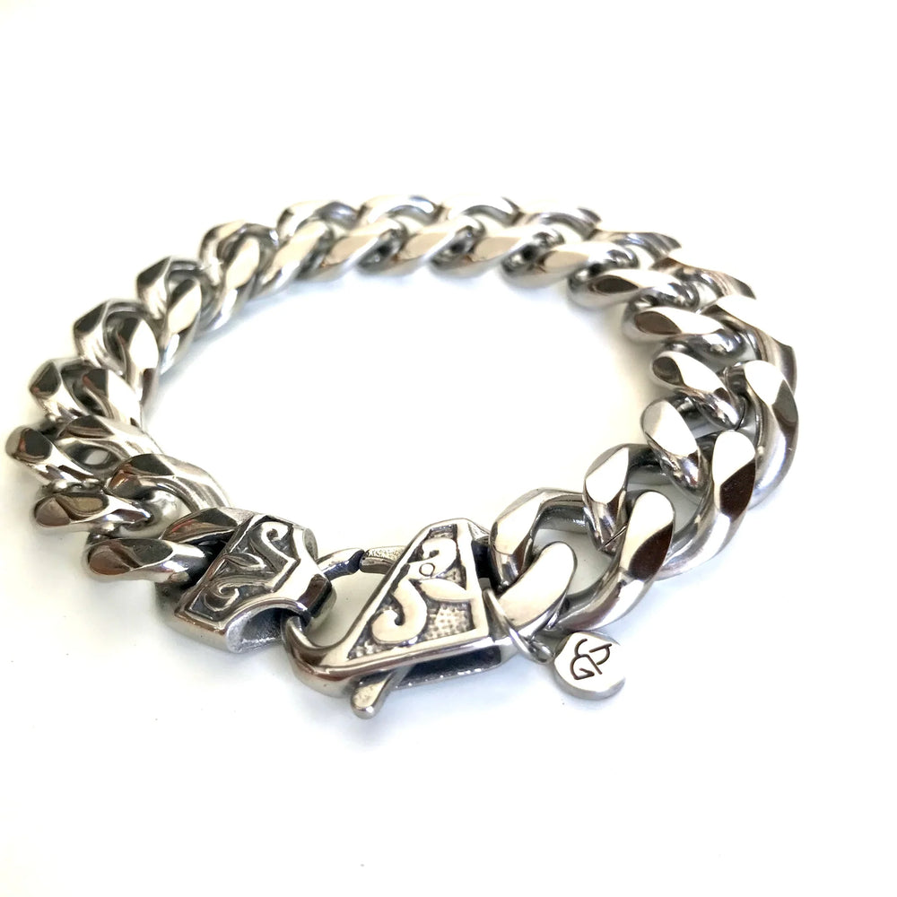 
            
                Load image into Gallery viewer, AtelierCG Dash Link Bracelet, Available in 2 Colors
            
        