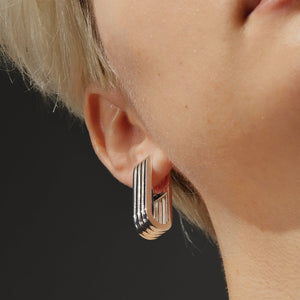 
            
                Load image into Gallery viewer, Jenny Bird Rahni Ribbed U-Link Earrings, Silver
            
        