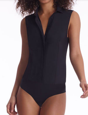 
            
                Load image into Gallery viewer, Commando Classic Sleeveless Button Down Bodysuit
            
        
